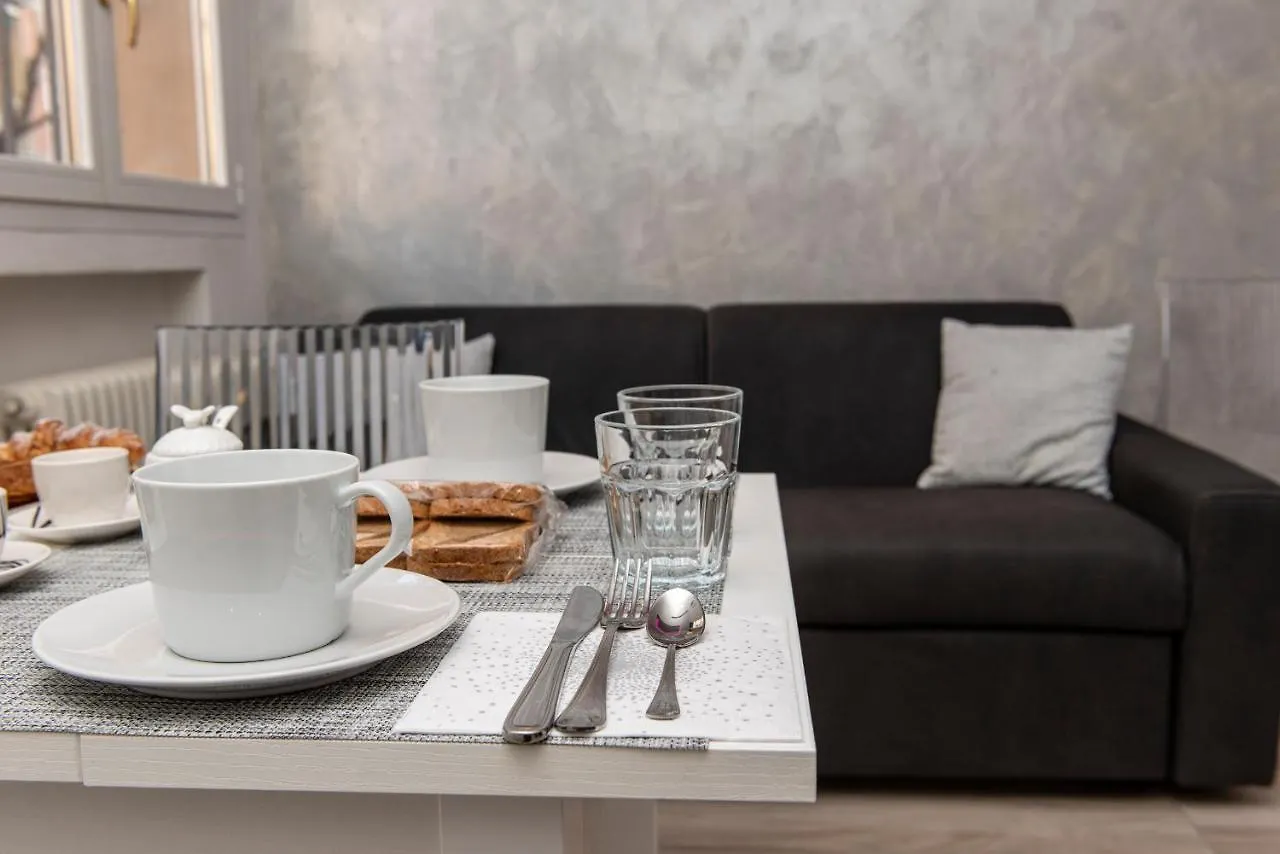 Fashion Apartment Silver Bologna Italië