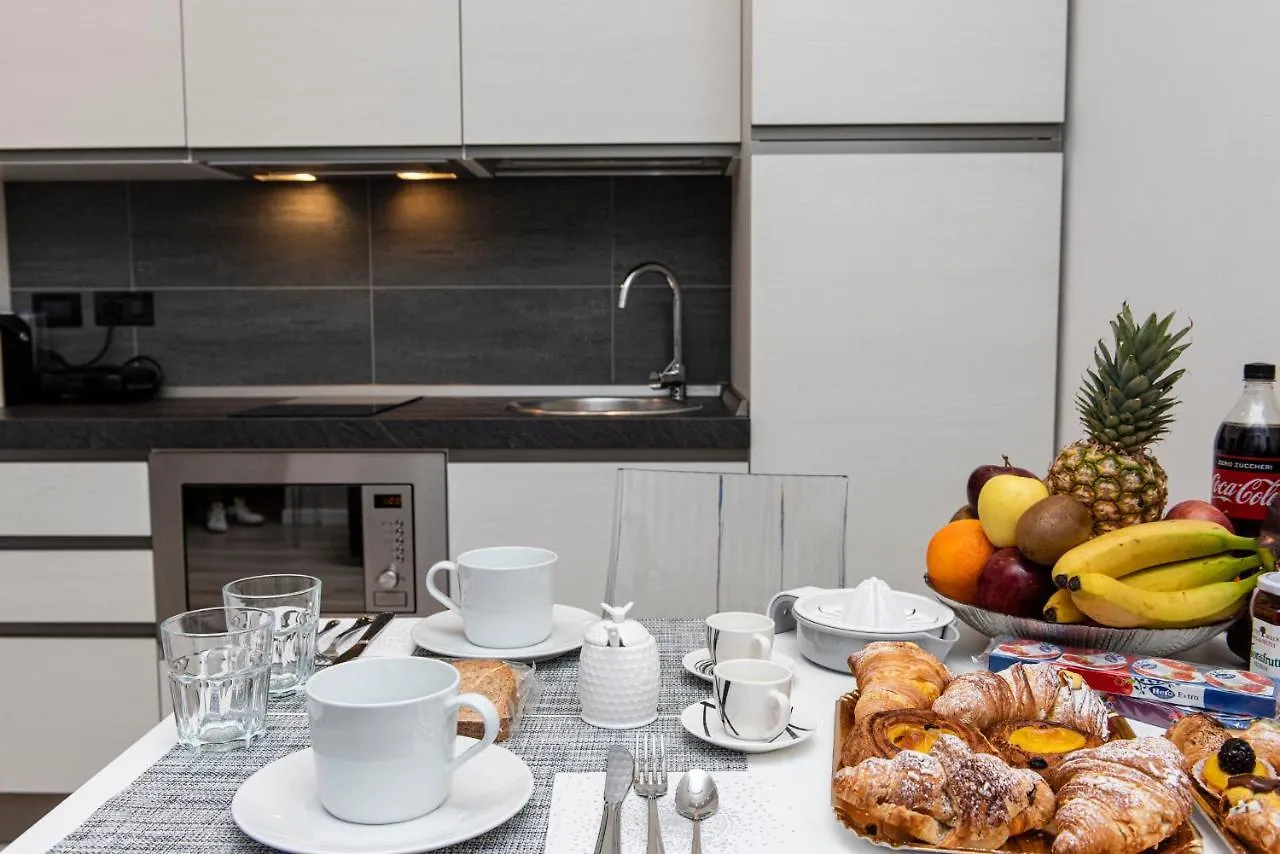 Fashion Apartment Silver Bologna
