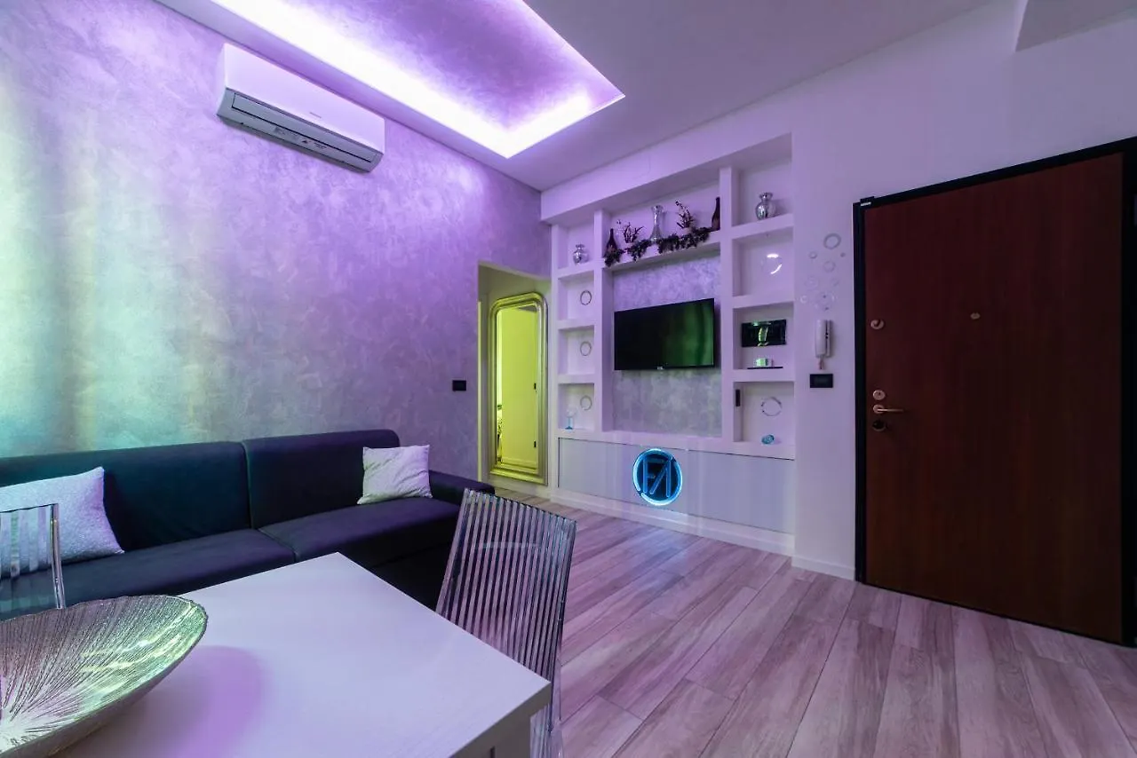 Fashion Apartment Silver بولونيا 0*,  إيطاليا